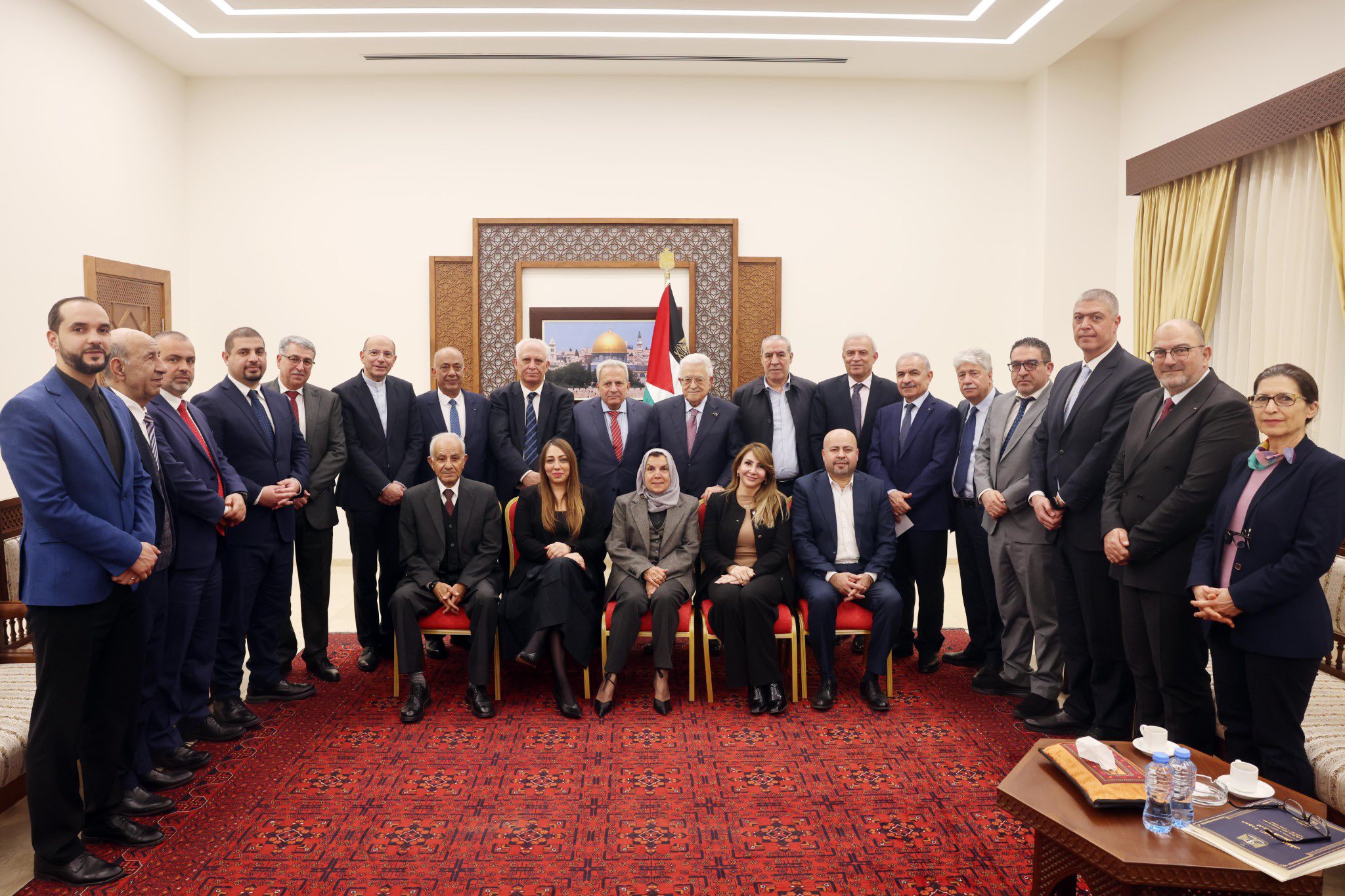 لجنة صياغة الدستور